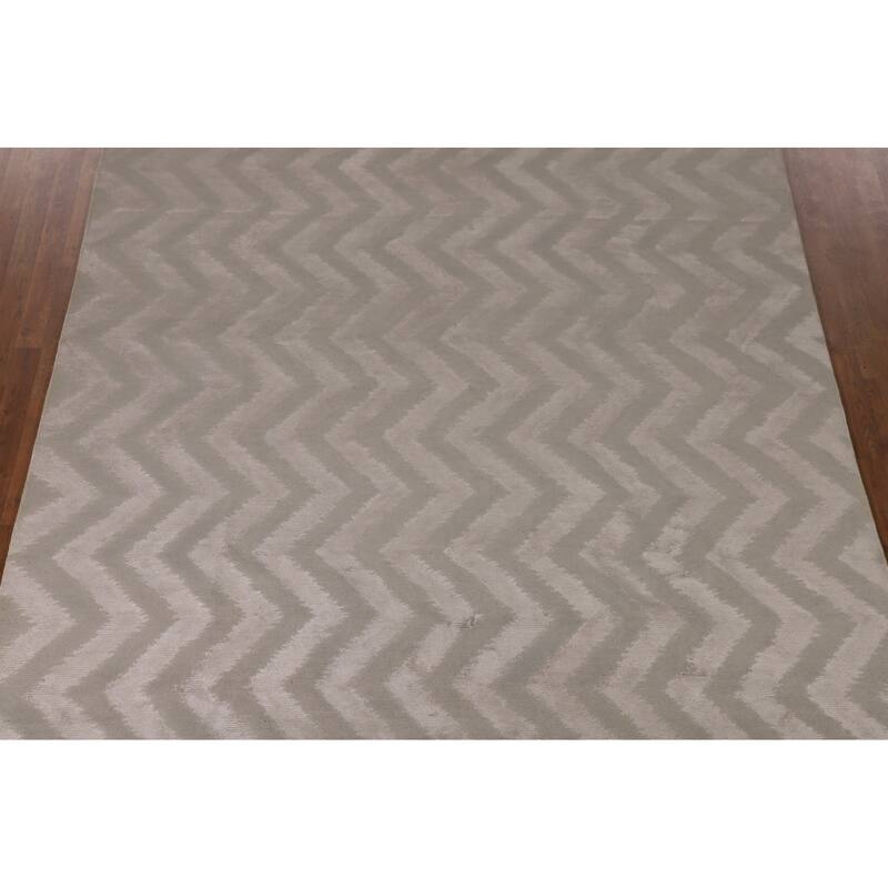 Chevron Style Modern Area Rug Handmade Wool Carpet - 8'0" x 9'10"