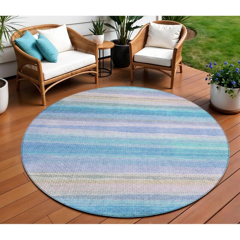 HomeRoots Striped Transitional Rectangle Outdoor Rug - 8' Round