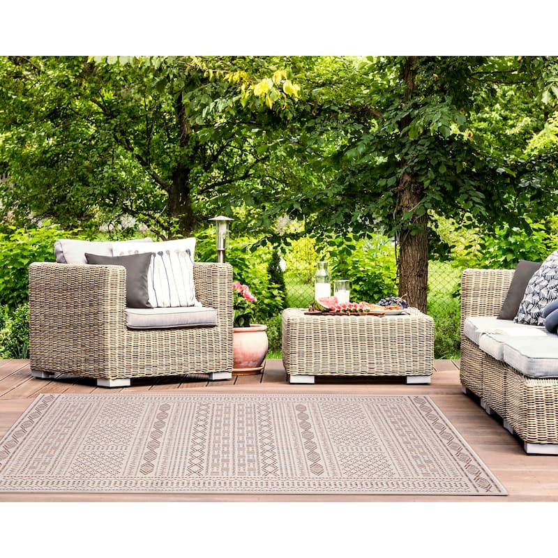 Liora Manne Avena Panel Stripe Indoor/Outdoor Rug