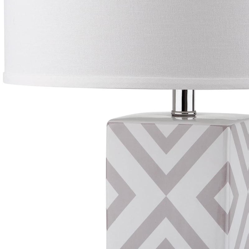 SAFAVIEH Lighting Anissa 27-inch Grey Diamonds Table Lamp (Set of 2) - 15"x15"x27" - 15Wx15Dx27H