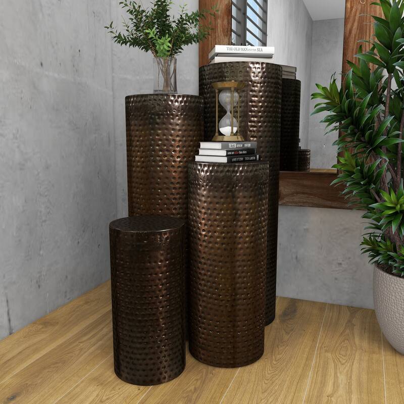 Brown Metal Pillar Style Pedestal Table with Hammered Design (Set of 4)
