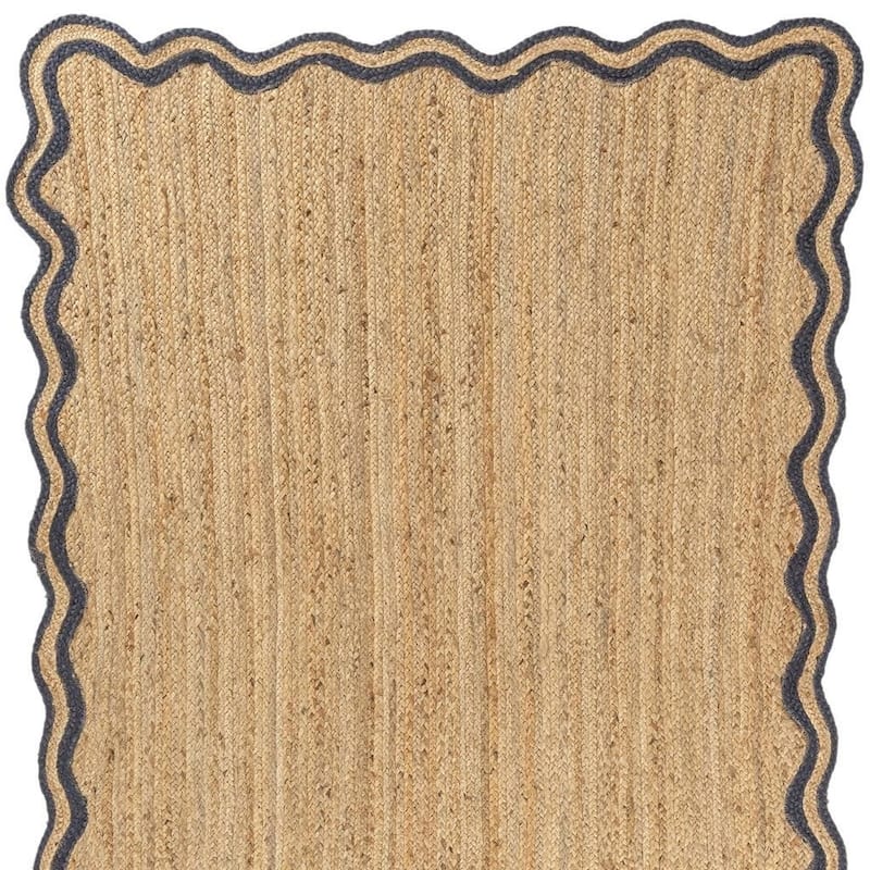 HomeRoots Solid Color Bohemian Rectangle Area Rug - 8' X 10'