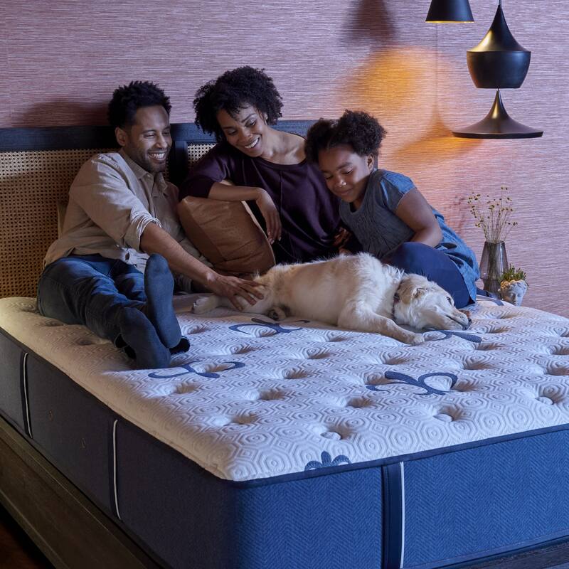 Stearns & Foster Studio Medium Tight Top Mattress