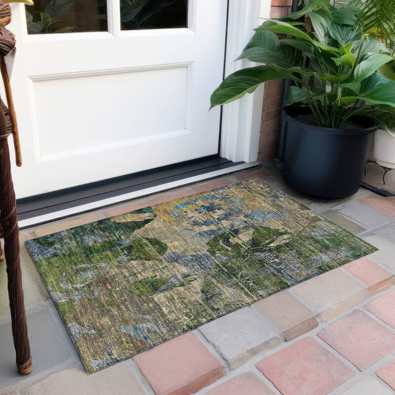 Machine Washable Indoor/ Outdoor Abstract Leaves Chantille Rug