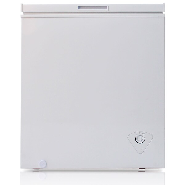 Arctic King BWC1047 29" Wide 5.0 Cu. Ft. Chest Freezer with Removable Storage Basket - White