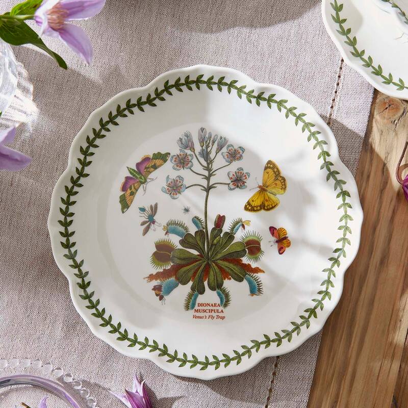 Portmeirion Botanic Garden Lotus 9 in Plate - 9 in