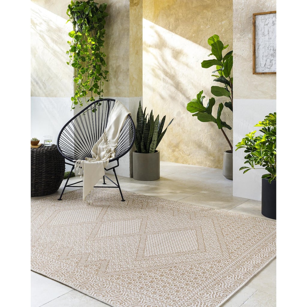Livabliss Pismo Beach Cottage Medallion Outdoor Area Rug