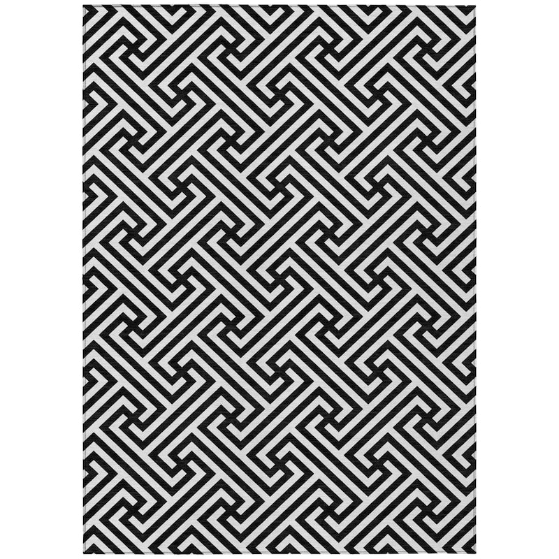 HomeRoots Geometric Transitional Rectangle Outdoor Rug