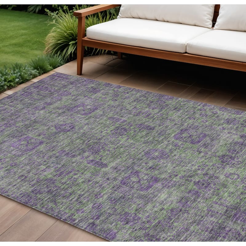 HomeRoots Oriental Transitional Rectangle Outdoor Rug - 9' X 12'