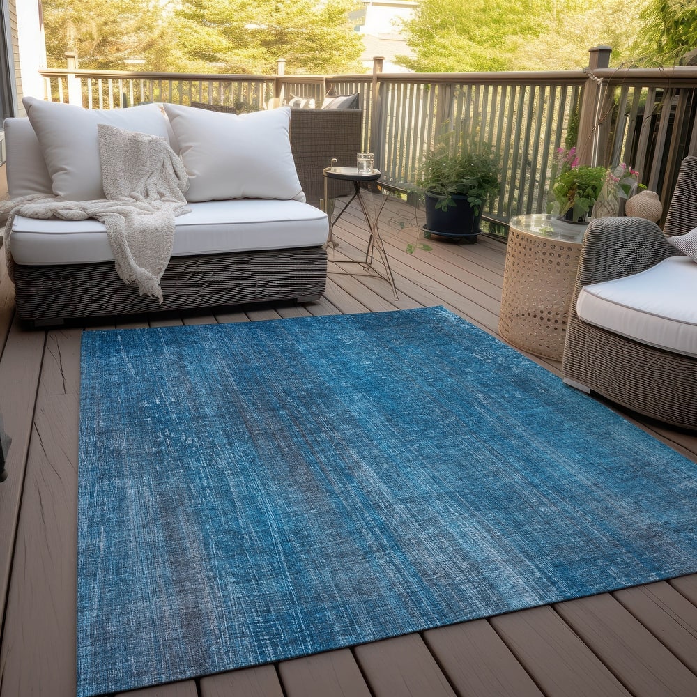 Machine Washable Indoor/ Outdoor Ombre Solid Chantille Rug