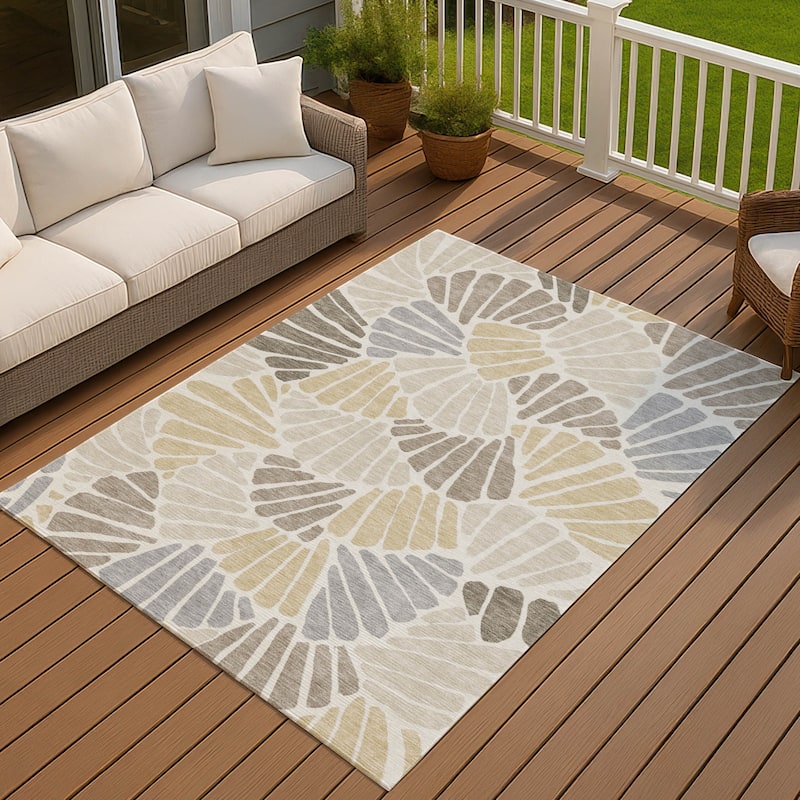 Machine Washable Indoor/ Outdoor Floral Modern Chantille Rug - Beige - 3' x 5'