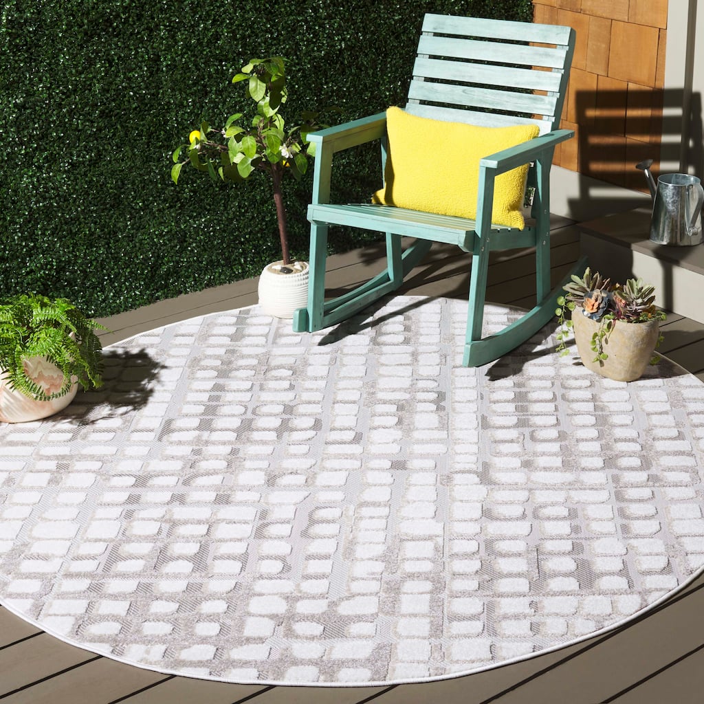 SAFAVIEH Stella Pavelina Transitional Indoor/Outdoor Washable Backyard Patio Rug