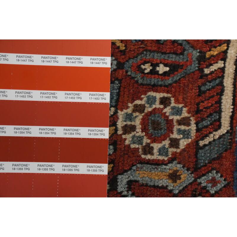 Hand Knotted Oriental 100% Wool Carpet Traditional Tribal Navy Blue & Blues Qashqai Area Rug - 8' 10'' X 4' 10''