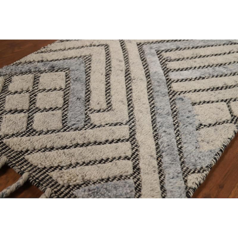 Geometric Moroccan Indian Rug Hand-Knotted Wool Carpet - 2'0"x 3'0"