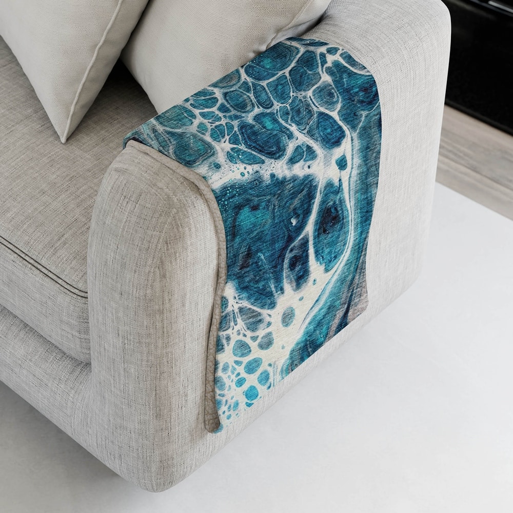 Premium Machine Washable Abstract Contemporary Throw Blanket