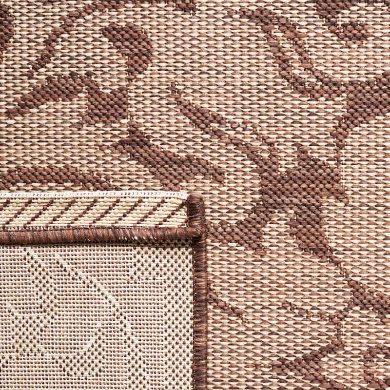 SAFAVIEH Courtyard Peggie Indoor/ Outdoor Patio Backyard Rug