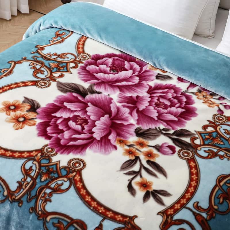 Reversible Mink Blanket Fluffy Fleece Blanket Different Pattern in Each Side