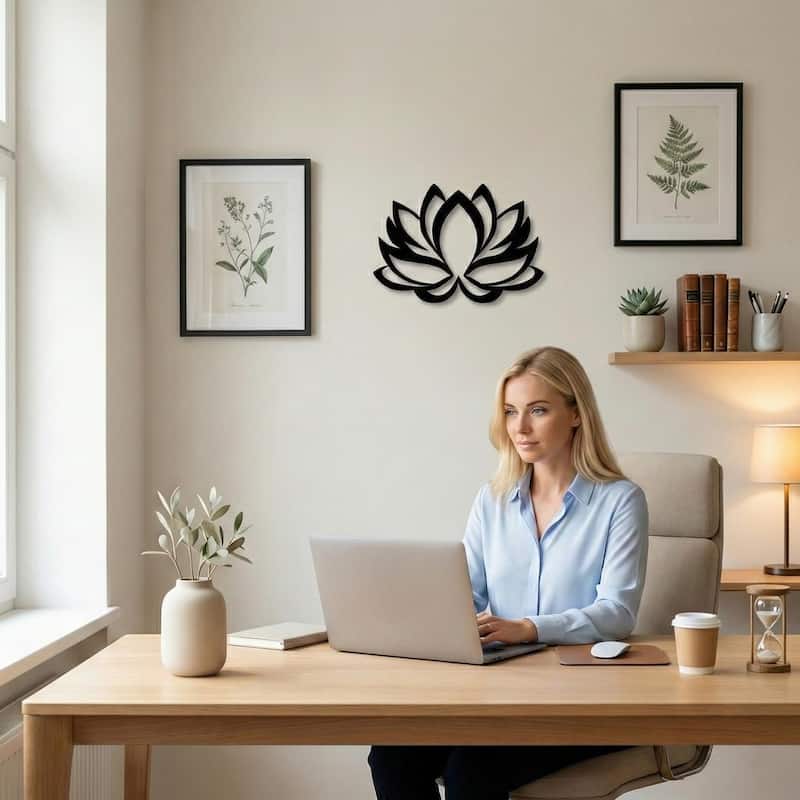 Lotus Flower Metal Wall Decor for Home and Outside - Wall-Mounted Geometric Wall Art Decor