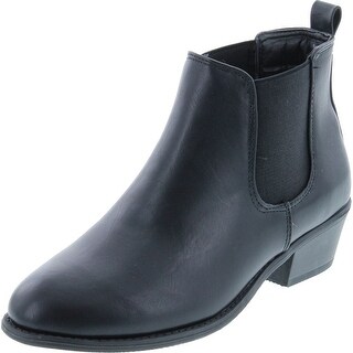 flat heel chelsea boots