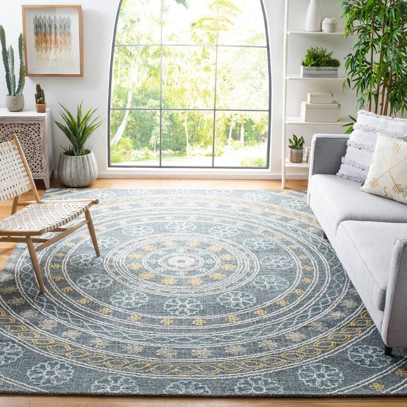 SAFAVIEH Handmade Blossom Sobha Medallion Wool Rug - 5' x 8' - Charcoal/Yellow