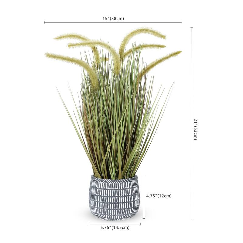 SAFAVIEH Lorri Faux 21" Potted Grass Plant - 15"W x 15"D x 21"H - 15Wx15Dx21H