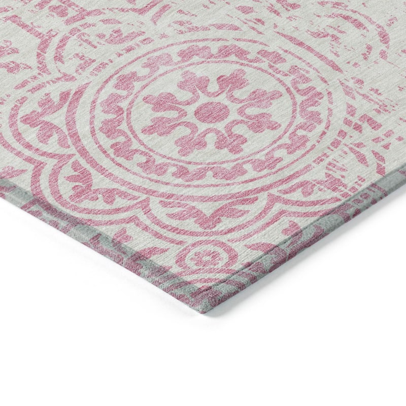 Machine Washable Indoor/ Outdoor Chantille Suzani Vintage Rug