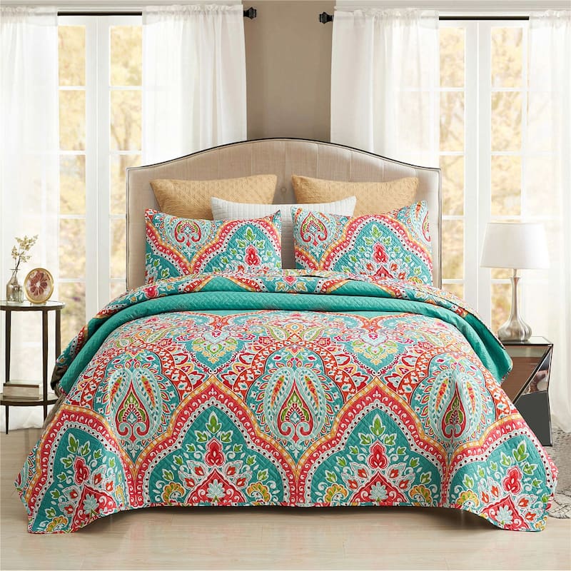3 Piece European Gorgeous Floral Quilt Set Reversible Bedspread - King