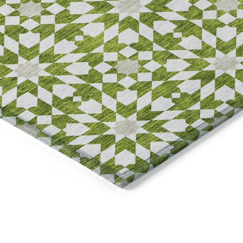 HomeRoots Floral Medallion Transitional Rectangle Outdoor Rug