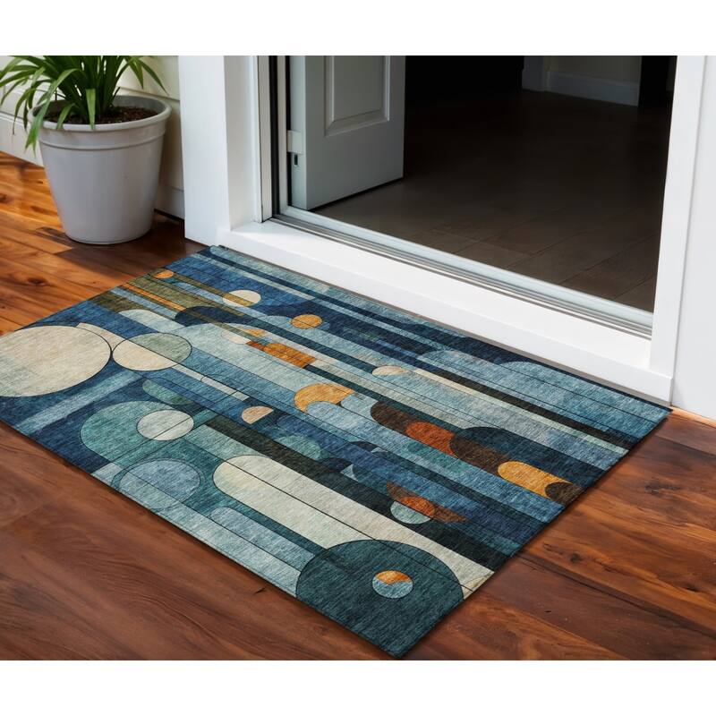 HomeRoots Geometric Transitional Rectangle Outdoor Rug - 3' x 5'