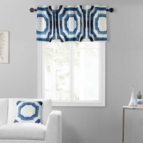Exclusive Fabrics Mecca Printed Cotton Window Valance - 50 X 19