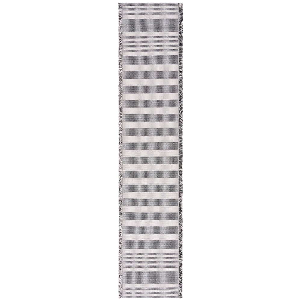 SAFAVIEH Augustine Avdotja Farmhouse Stripe Fringe Rug