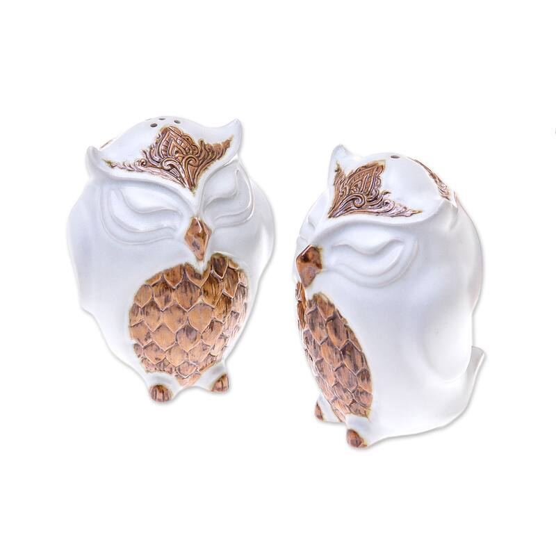 Novica Handmade Calm Owls In White Ceramic Salt And Pepper Shakers (Pair)