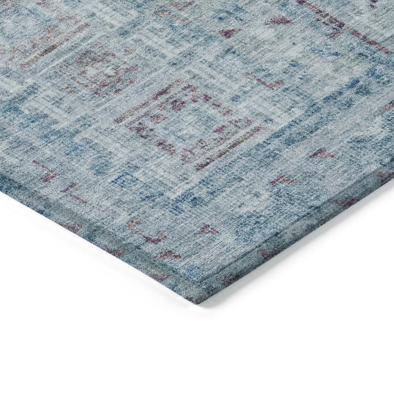 Machine Washable Indoor/Outdoor Global Traditional Chantille Rug