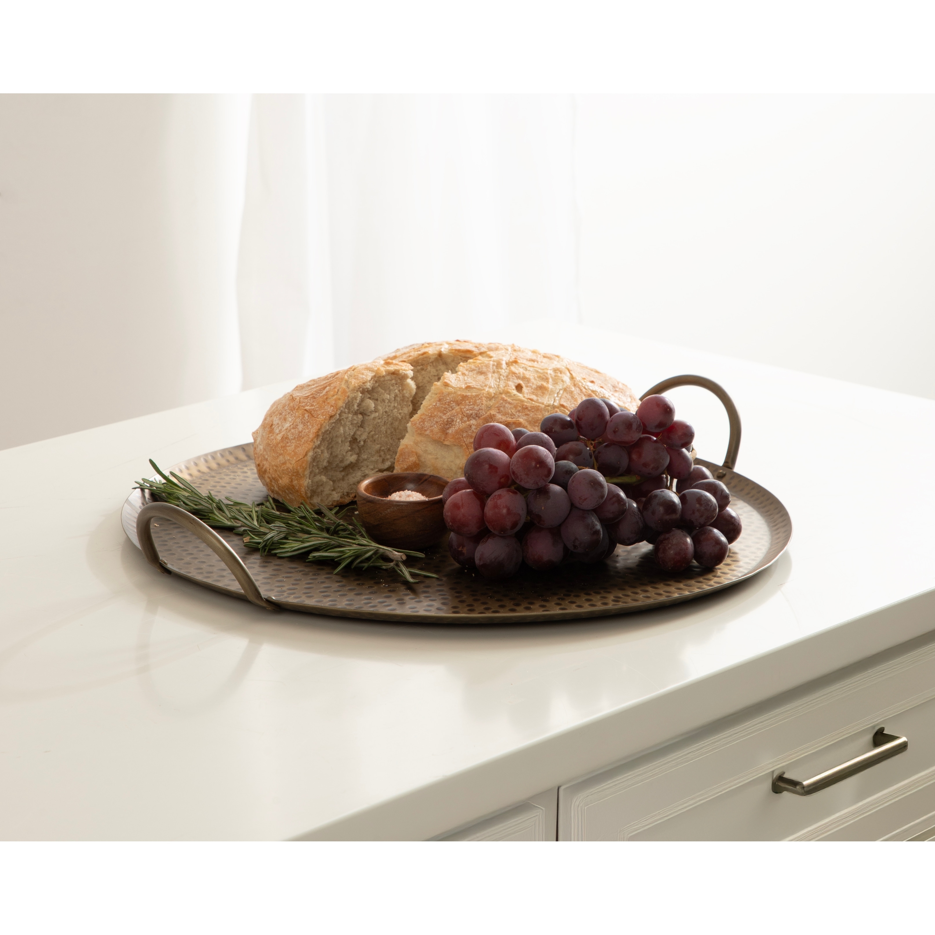 Kate and Laurel Sanzo Hammered Round Metal Tray