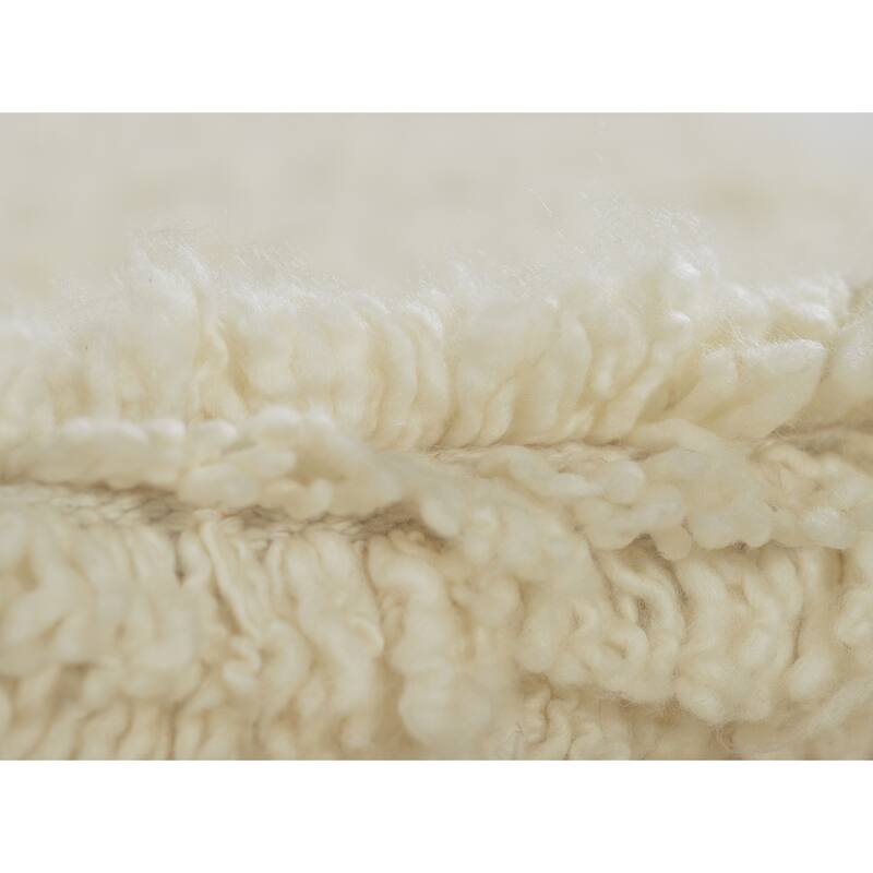 Momeni Neo Morrocan Hand Woven Wool Solid Color Shag Rug