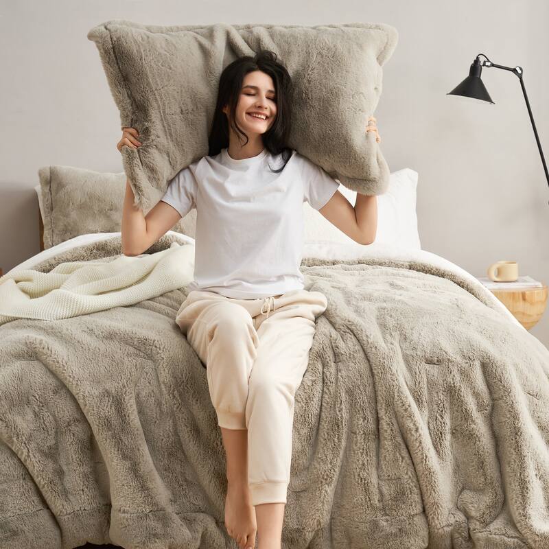 Chunky Bunny - Coma Inducer® Oversized Comforter Set