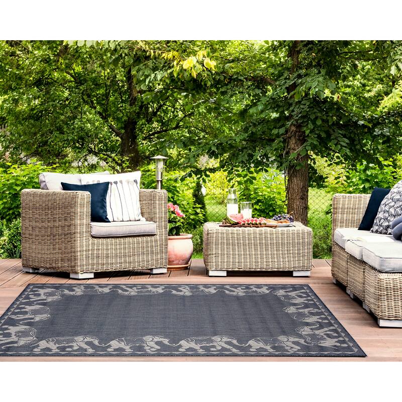 Liora Manne Carmel Marching Elephants Indoor/Outdoor Area Rug - 4'10" x 7'6" - Navy
