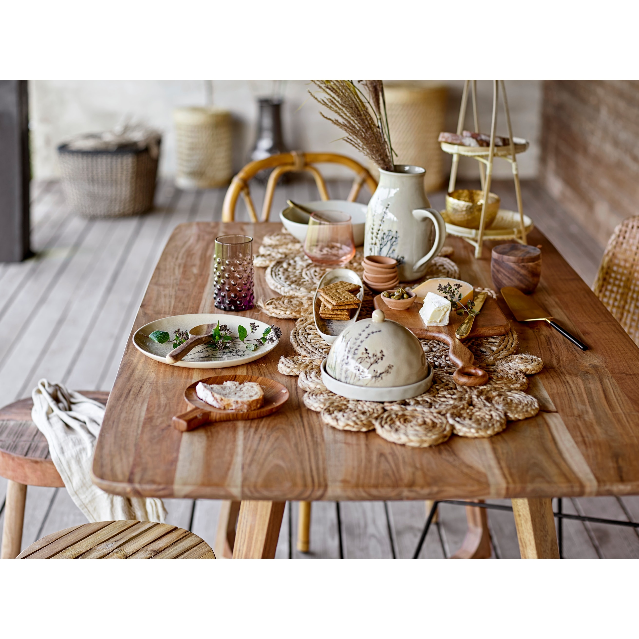 Handwoven Jute Table Runner with Lace Style Pattern 46.0