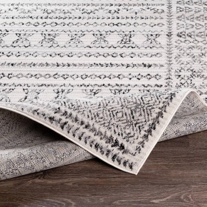 Livabliss Pisa Casual Tribal Area Rug