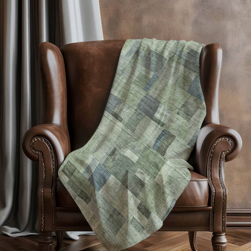 Premium Machine Washable Casual Geo Sherpa Throw Blanket