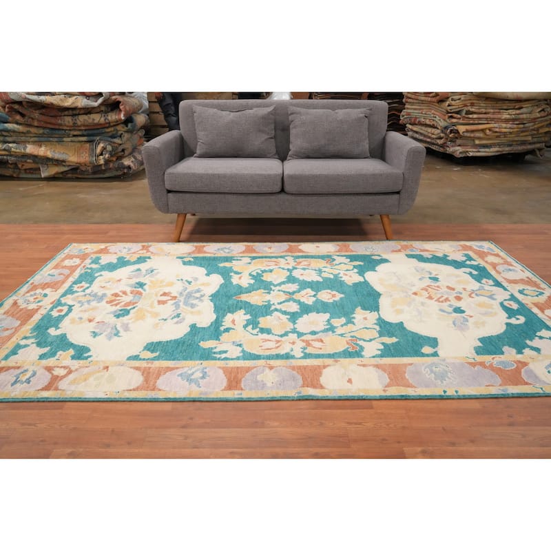 Hand Knotted Oriental 100% Wool Carpet Transitional Floral Green Oushak Area Rug - 8' 9'' X 5' 0''