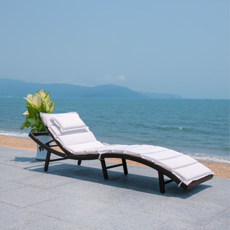 SAFAVIEH Outdoor Nihada Chaise Sun Lounger - 79Wx25Dx14H