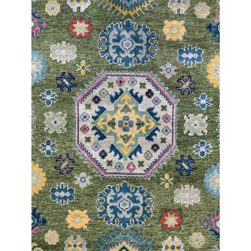Light Green Beige Hand Knotted Wool Traditional Rug 9' x 12' - Ornamental Medallion 0.5" Pile Design - N/A