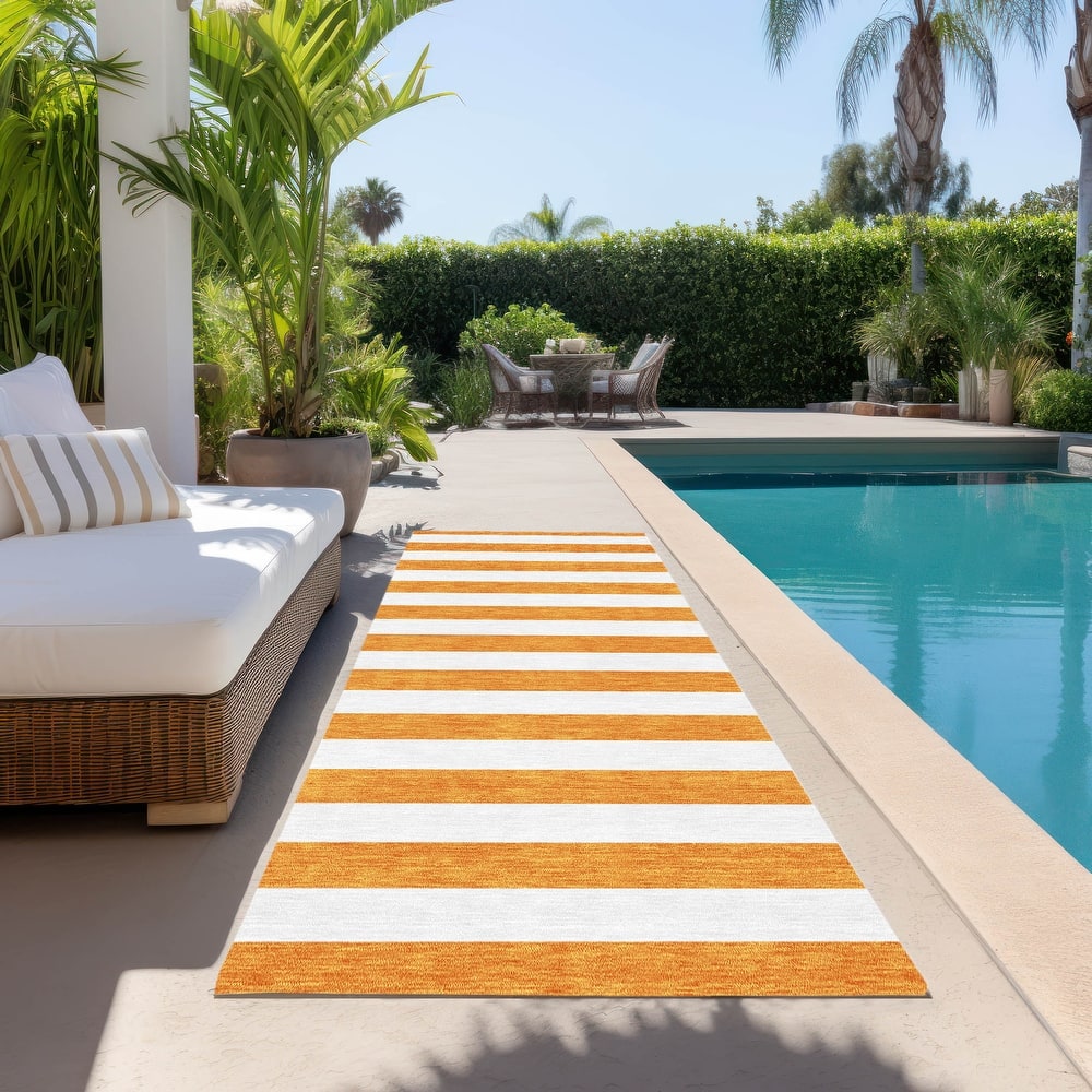Machine Washable Indoor/ Outdoor Cabana Striped Chantille Rug