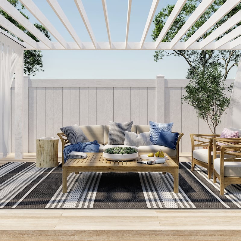 Nuloom Romy Striped Indoor/Outdoor Area Rug
