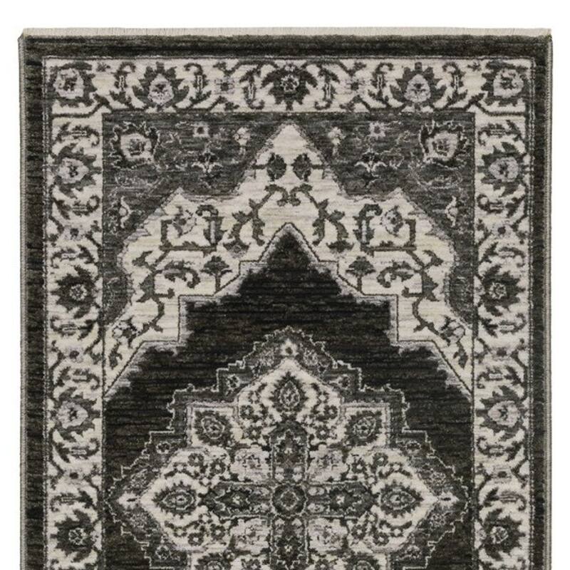 HomeRootsMedallion Traditional Rectangle Area Rug