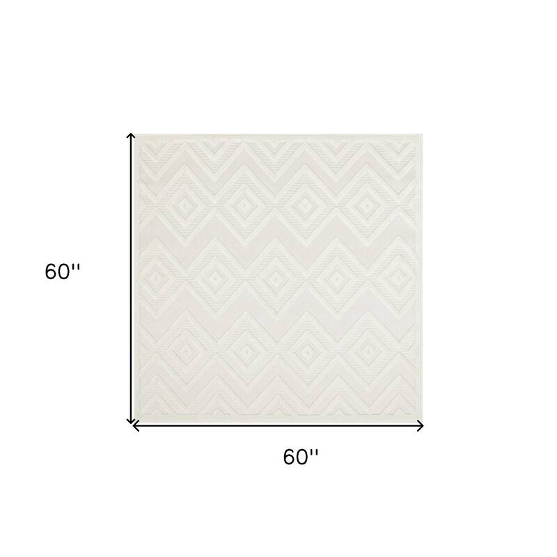 HomeRoots Geometric Modern Rectangle Outdoor Rug - 5' Square
