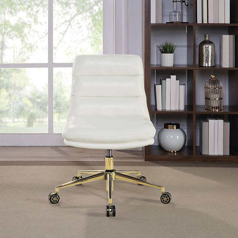 Legacy Swivel Office Chair in Faux Leather
