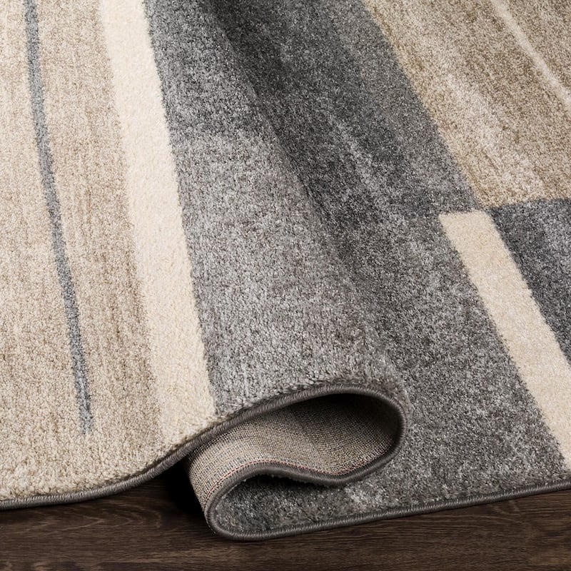 Livabliss Casual Fowler Geometric Area Rug