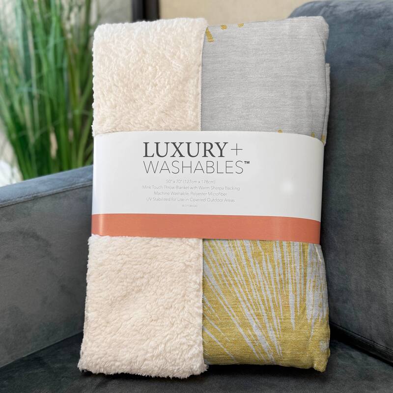 Premium Machine Washable Contemporary Burst Sherpa Throw Blanket